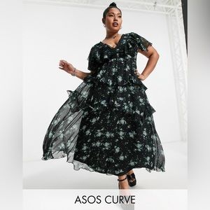*NWT* ASOS Curve Black floral dress